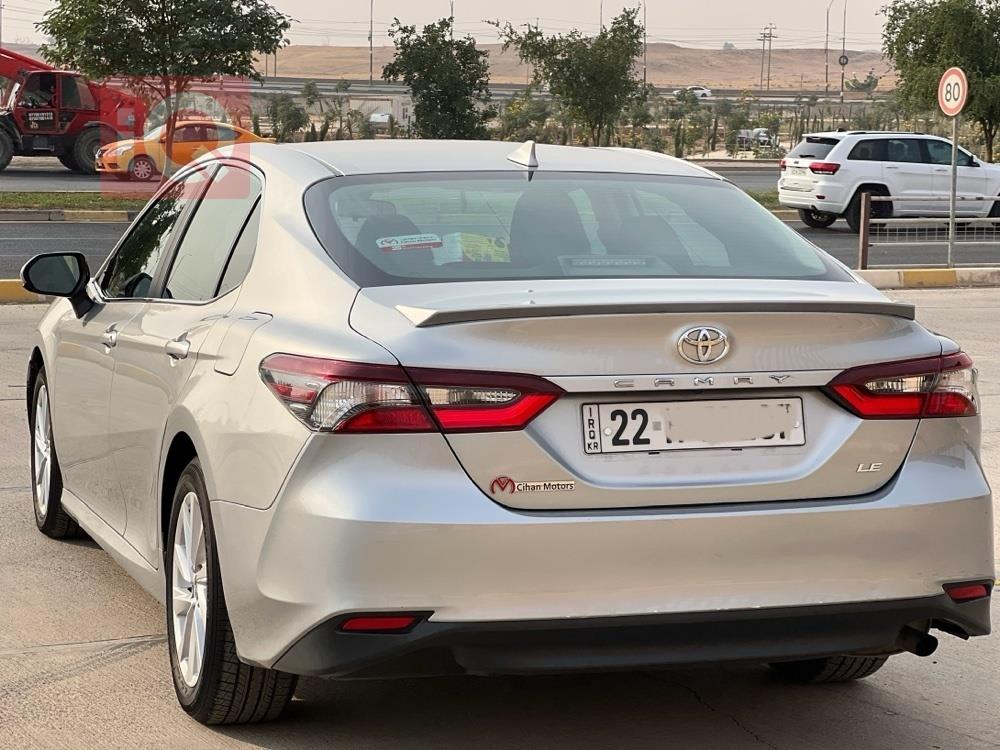 تۆیۆتا کامری